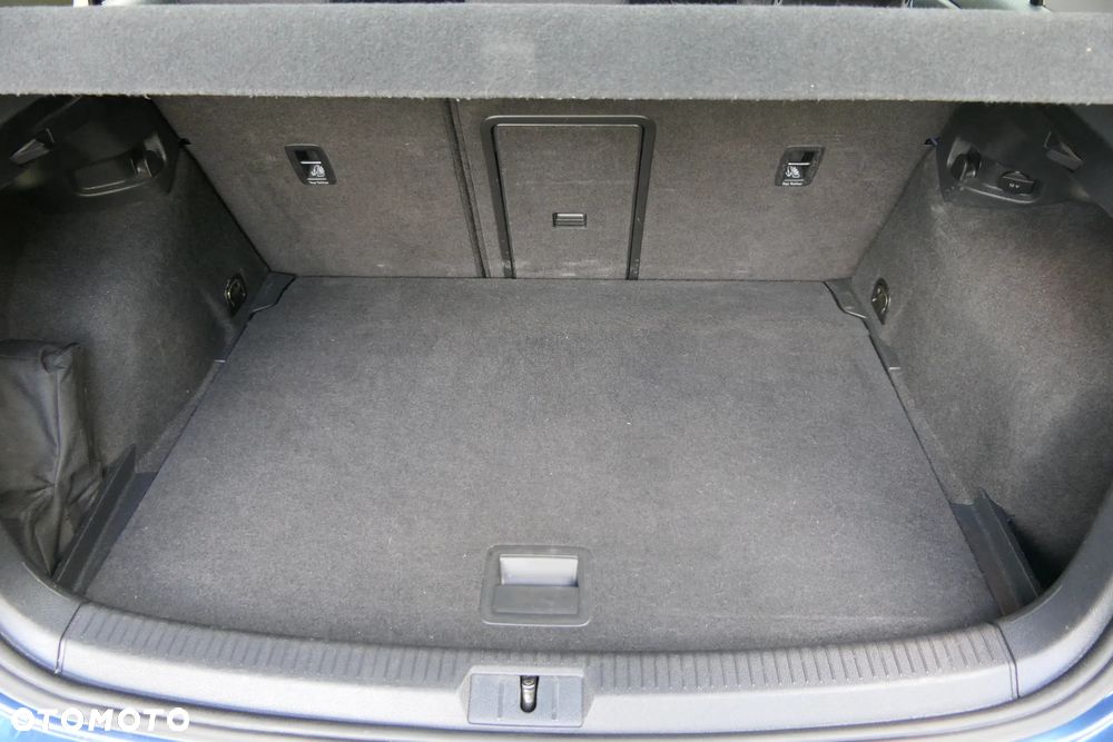 Volkswagen Golf 1.6 BlueTDI DSG Comfortline - 28