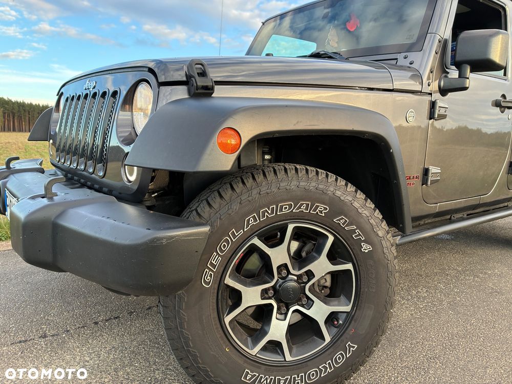 Jeep Wrangler - 28