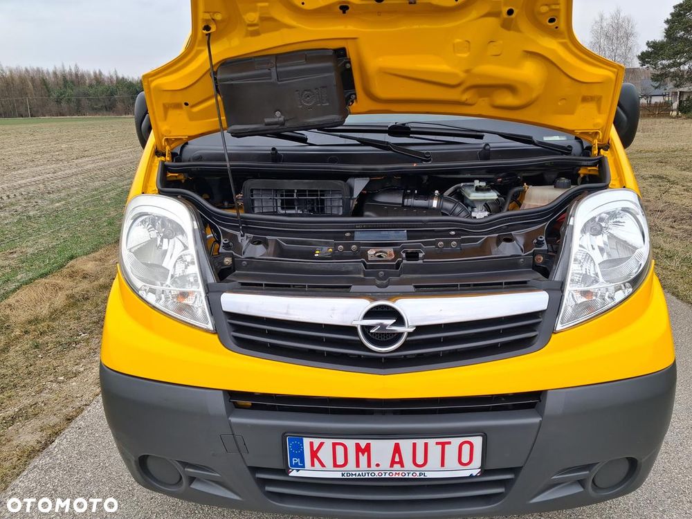 Opel Vivaro - 13