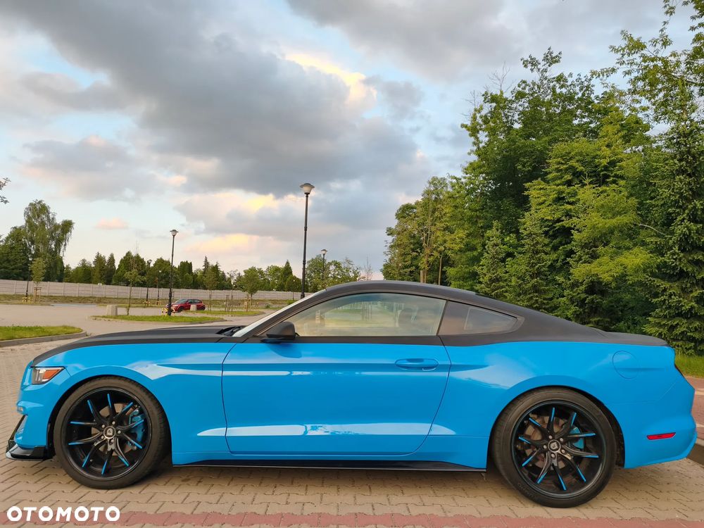 Ford Mustang 3.7 V6 - 3