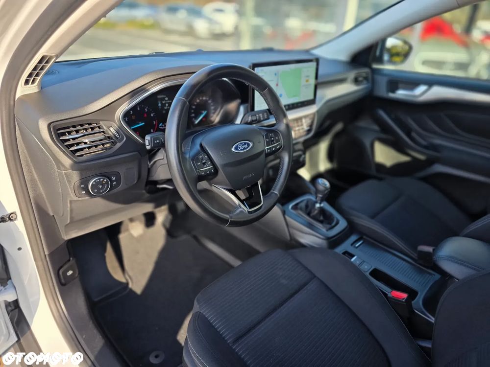 Ford Focus 1.0 EcoBoost mHEV Titanium - 16