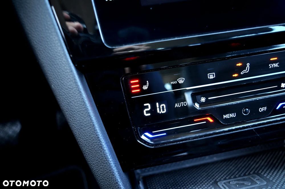 Volkswagen Passat 2.0 TDI EVO Elegance DSG - 30