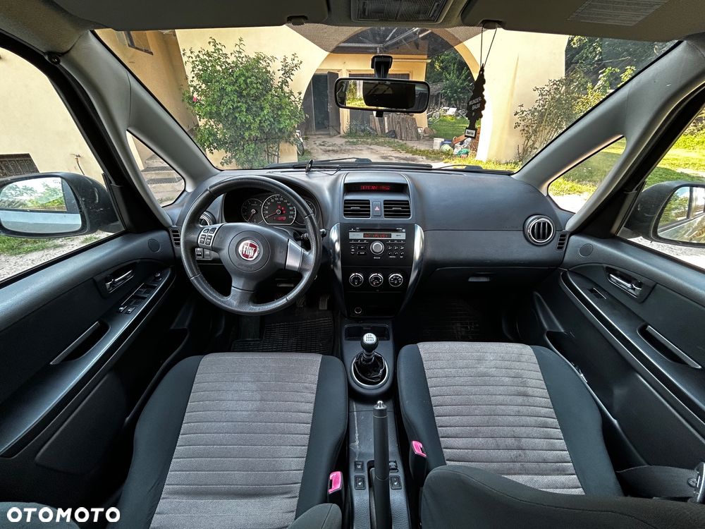 Fiat Sedici 1.9 Multijet 4x4 Dynamic - 10