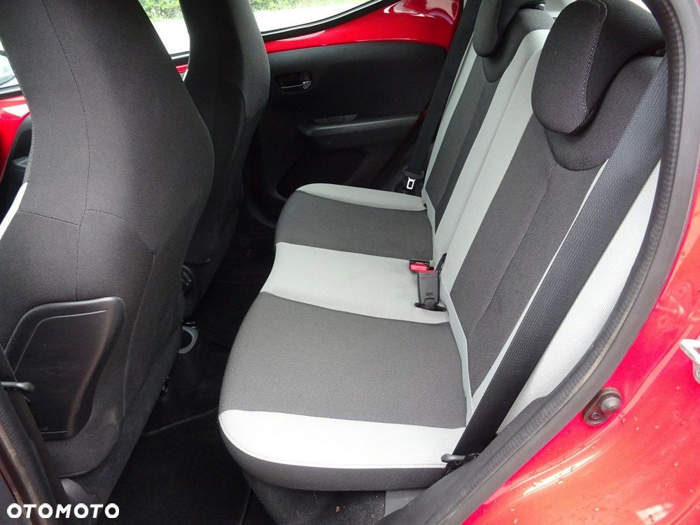 Toyota Aygo - 13