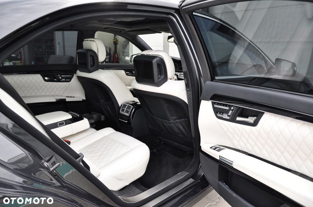 Mercedes-Benz Klasa S 65 AMG L - 32
