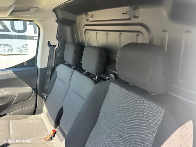 Citroën BERLINGO 3 LUGARES CX.6 VELOCIDADES - 13