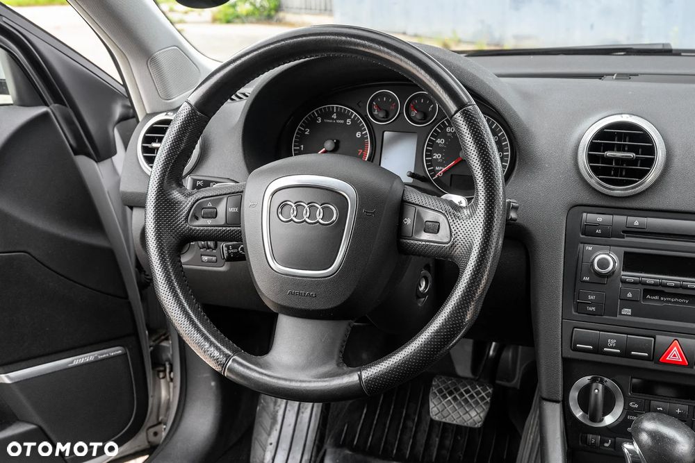 Audi A3 ver-3-2-sportback-quattro-s-tronic-s-line-sportpaket-plus - 23