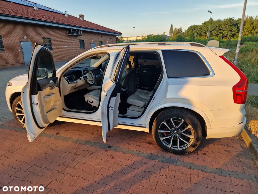 Volvo XC 90 T6 AWD Geartronic Momentum - 11