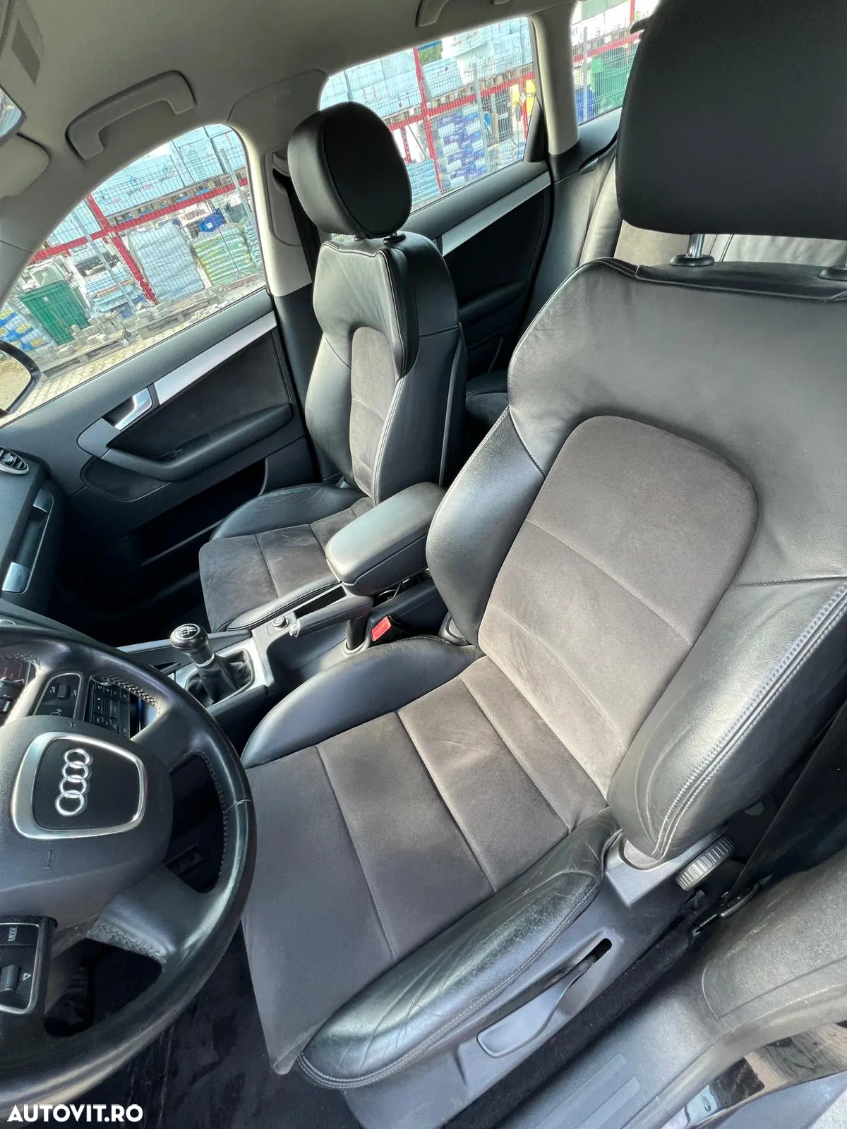 Audi A3 Sportback 1.6 TDI Ambiente - 2