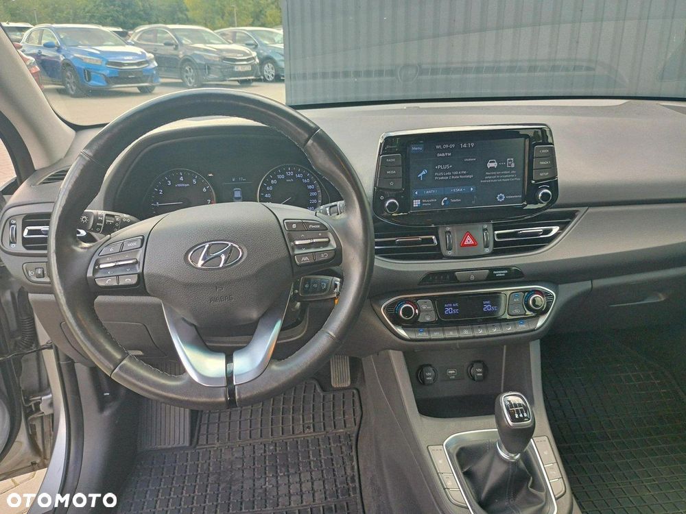 Hyundai i30 - 13