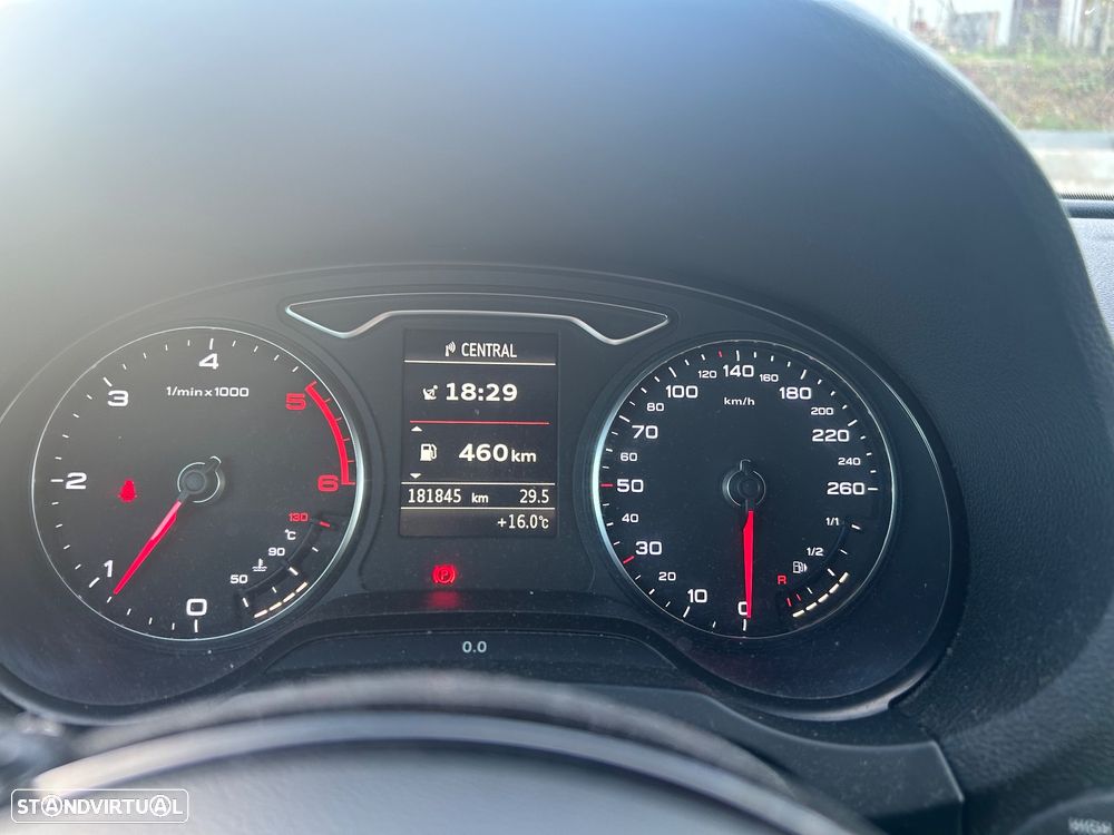 Audi A3 Sportback 1.6 TDI (clean diesel) S line Sport Pack - 8