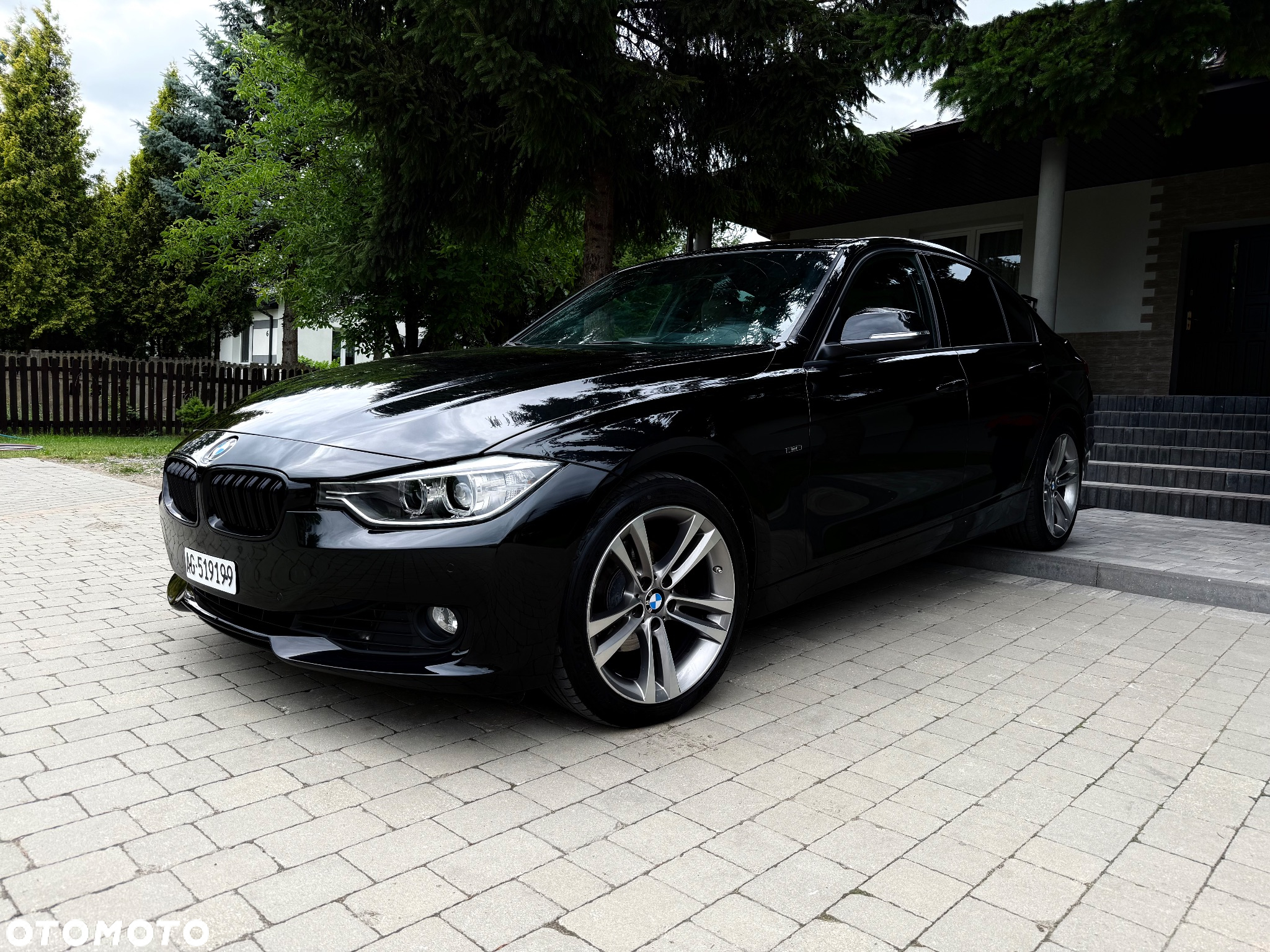 BMW Seria 3 320i xDrive Sport Line - 4