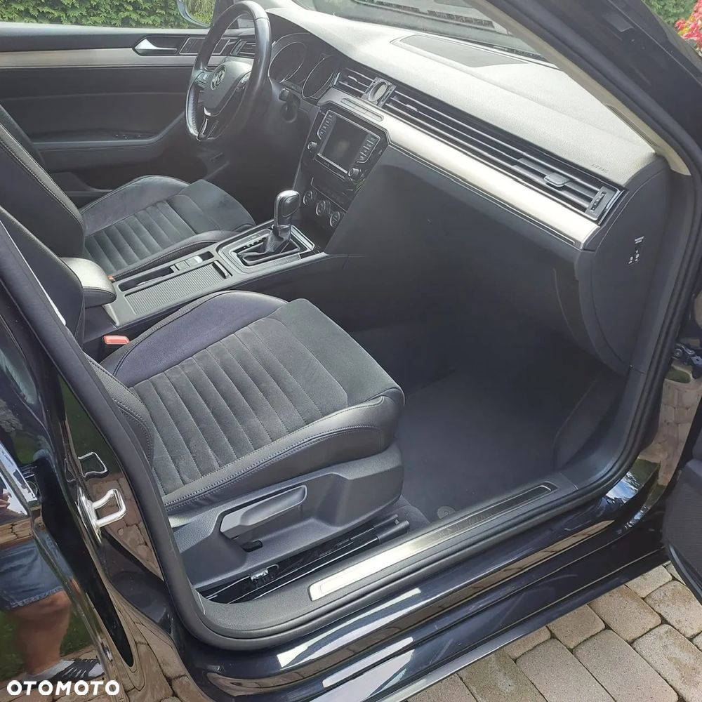 Volkswagen Passat 2.0 TDI (BlueMotion Technology) DSG Highline - 6