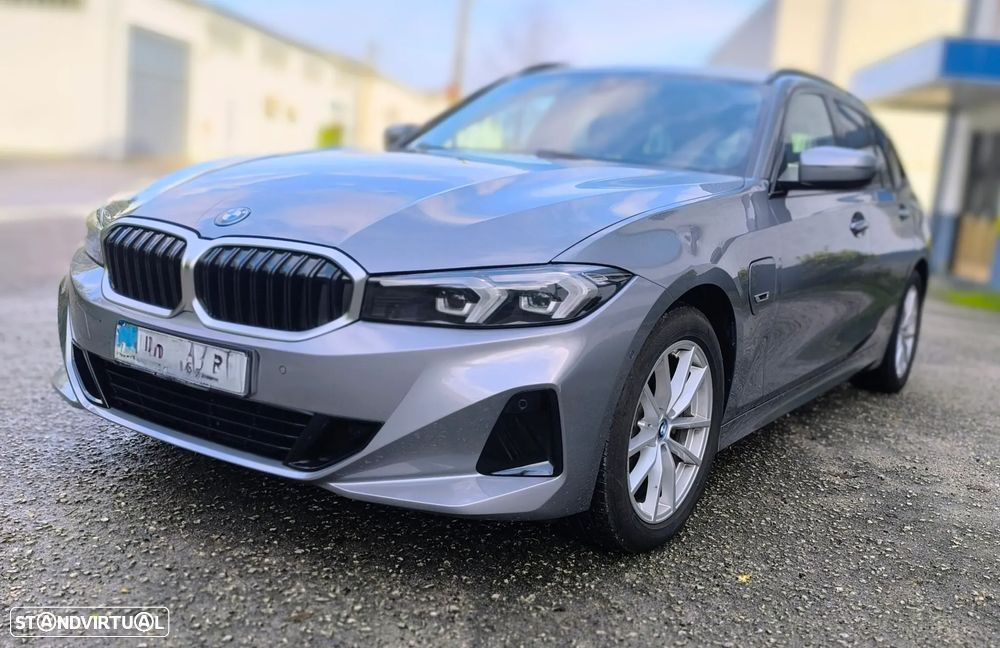 BMW 320 e Line Luxury Auto - 1