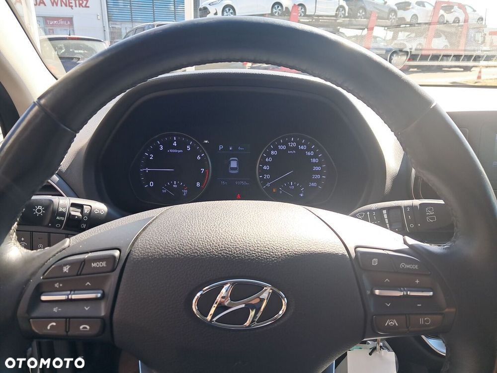 Hyundai i30 - 25