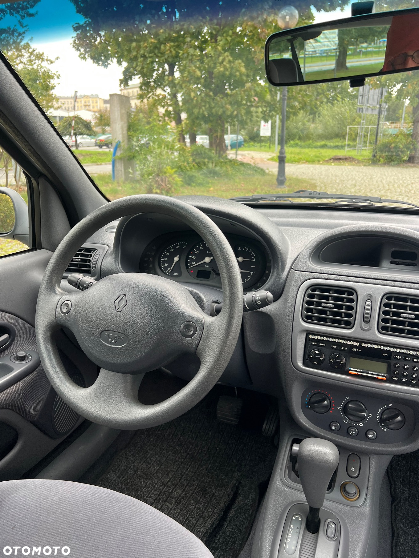 Renault Clio - 7