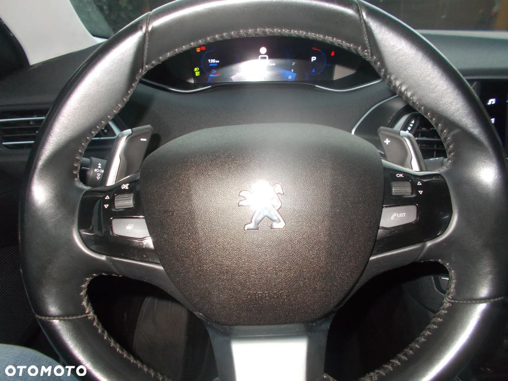 Peugeot 308 - 19