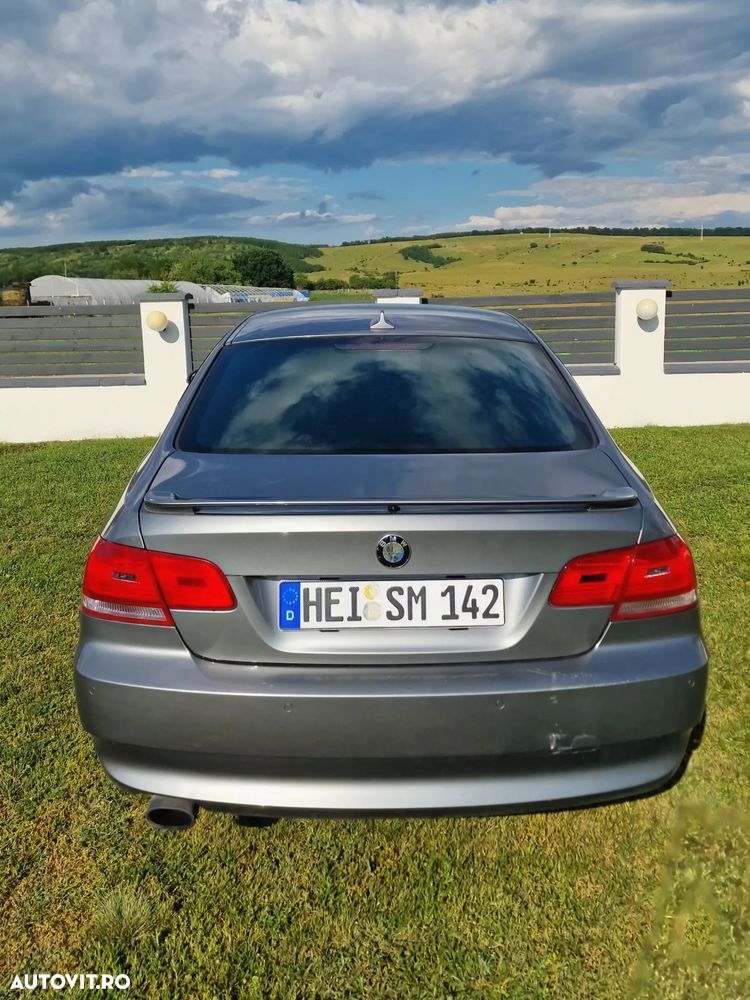BMW Seria 3 320d Aut. - 5