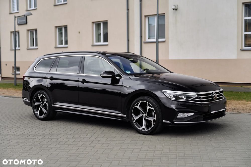 Volkswagen Passat Variant 2.0 TDI SCR DSG R-Line - 14