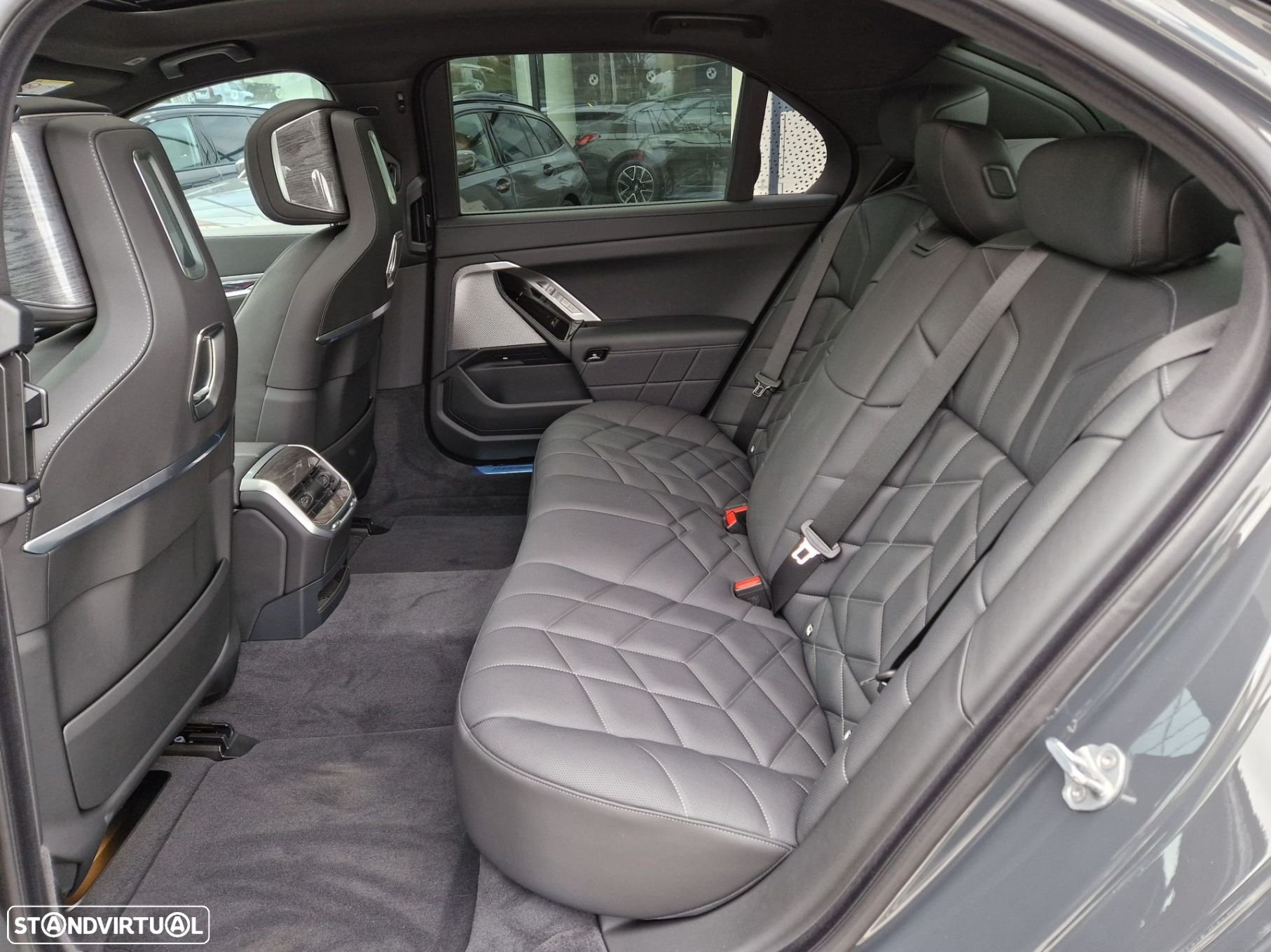 BMW i7 eDrive50 Pack Desportivo M Pro - 10