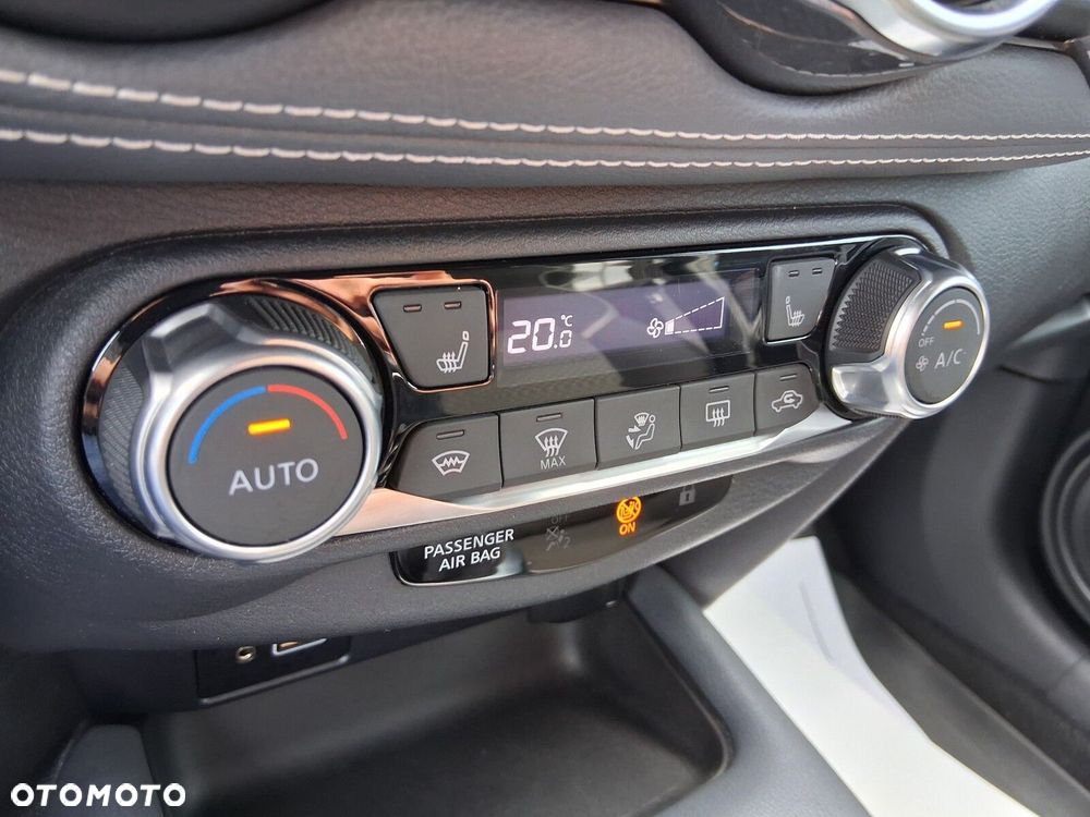 Nissan Juke 1.0 DIG-T N-Connecta - 23