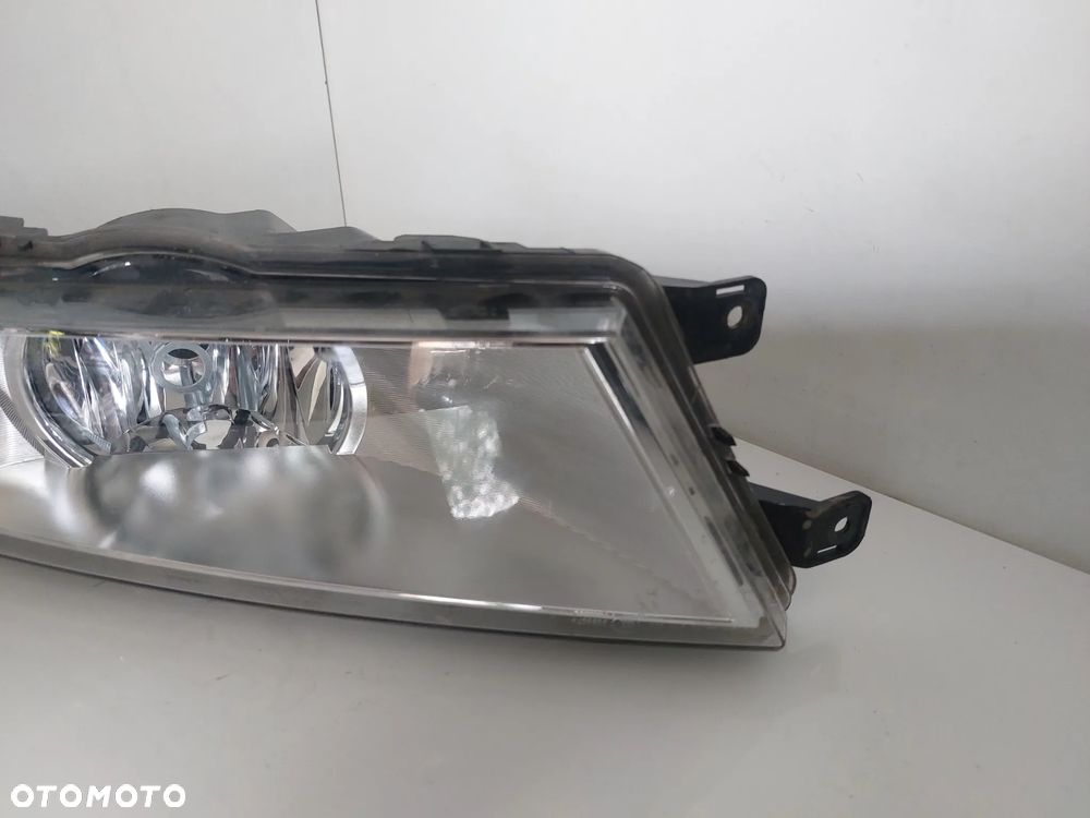HALOGEN LEWY SKODA OCTAVIA III 13-17 5E0941701D SLASK WYSYLKA - 1