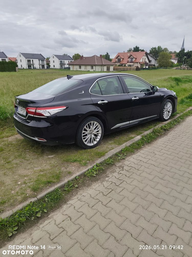 Toyota Camry 2.5 Hybrid Executive CVT - 6