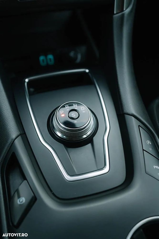 Ford Mondeo 2.0 EcoBlue Aut. Titanium - 16