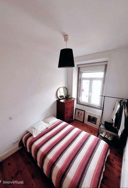 T2 totalmente remodelado e mobilado em Lisboa - Grande imagem: 4/8