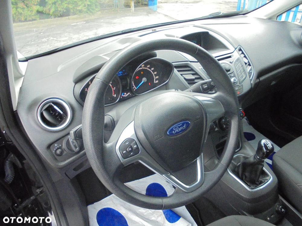Ford Fiesta 1.25 Ambiente - 8