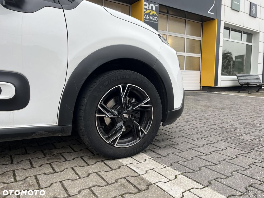 Citroën C3 1.2 PureTech Shine - 20