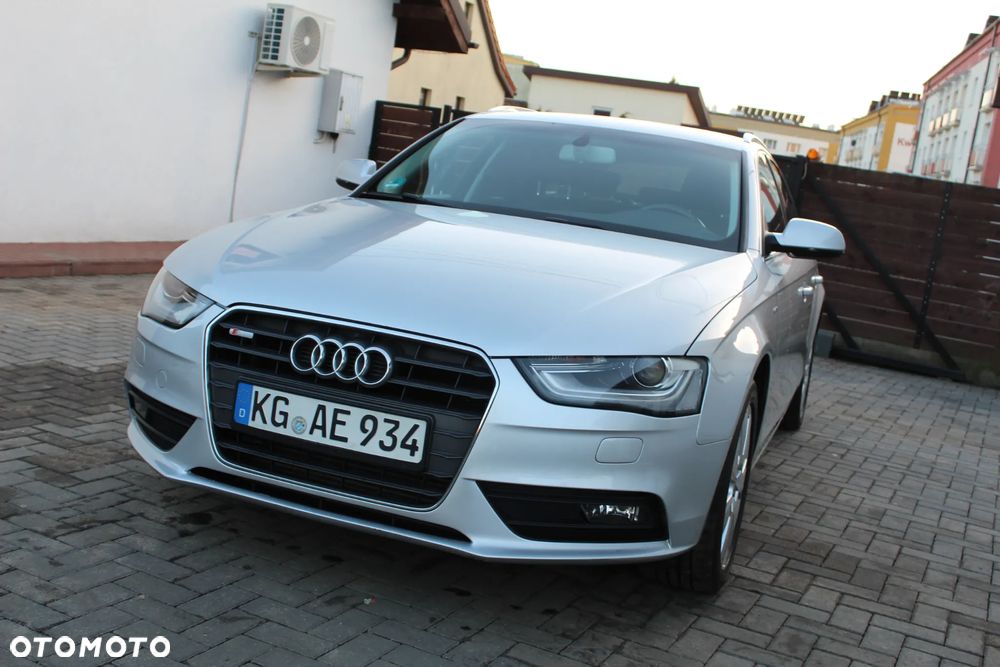 Audi A4 Avant 2.0 TDI DPF Attraction - 11