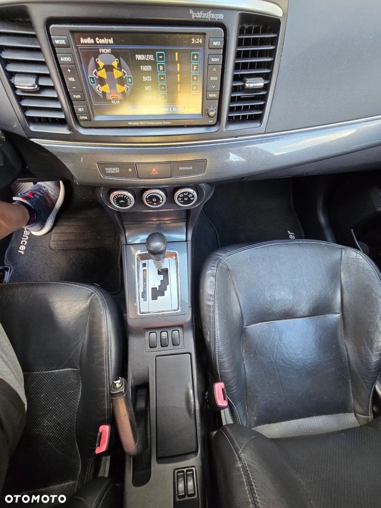 Mitsubishi Lancer 1.8 Instyle NAVI CVT - 20