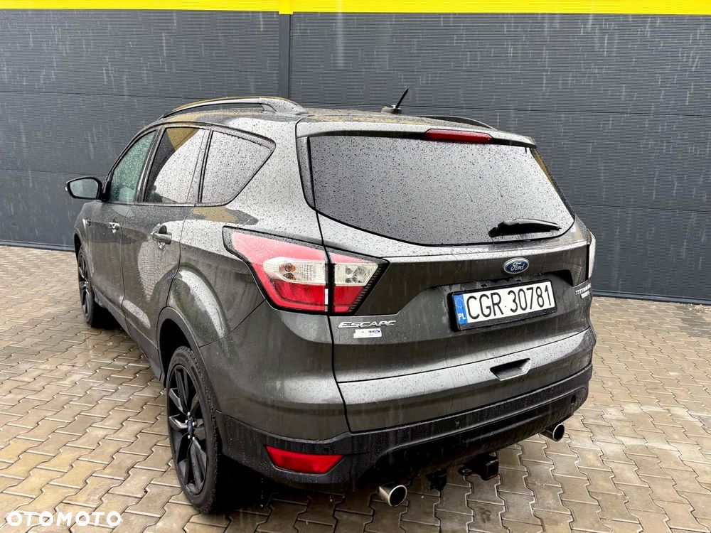 Ford Escape 2.0 EcoBoost AWD Titanium - 6