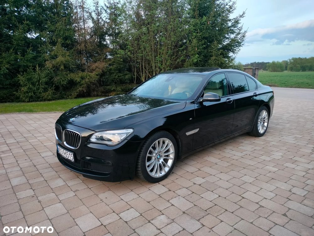 BMW Seria 7 740d - 8