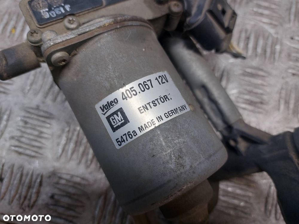 MECHANIZM WYCIERACZEK + SILNICZEK PRZÓD OPEL CORSA D 13182340 405067 - 2