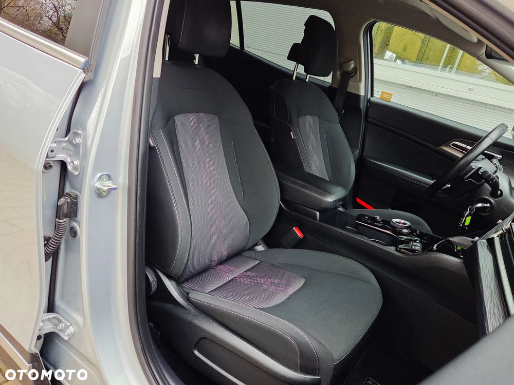 Kia Sportage 1.6 T-GDI 2WD Eco-Dynamics + (48V M-H) DCT Vision - 11