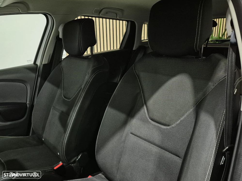 Renault Clio Sport Tourer 0.9 TCE Dynamique S - 21
