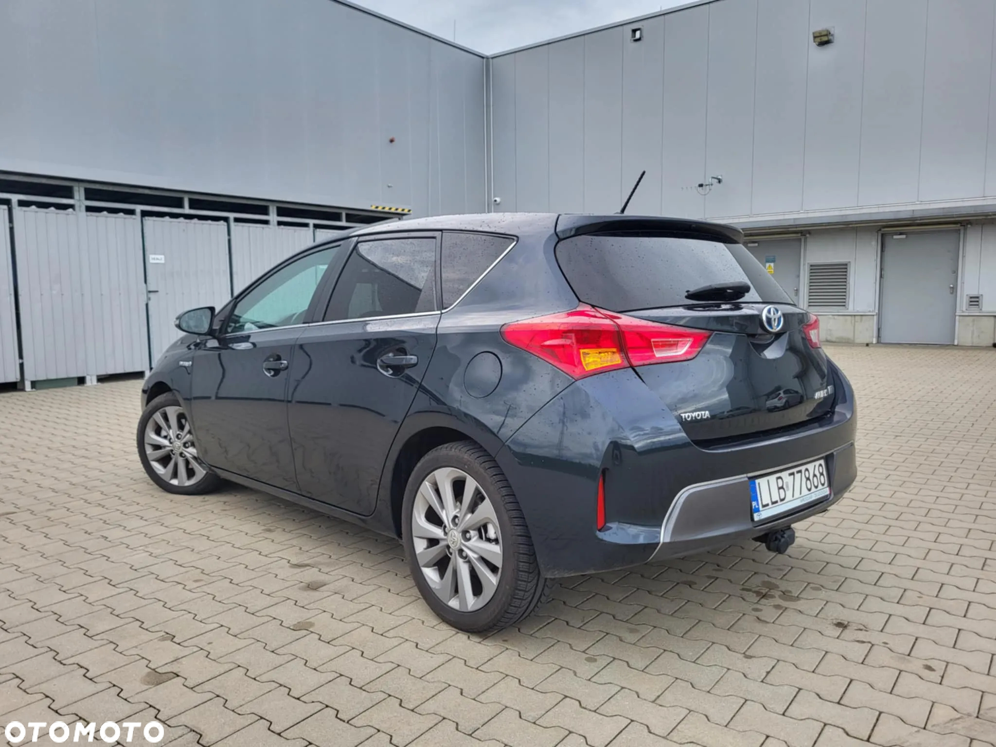 Toyota Auris 1.8 Hybrid Executive - 4