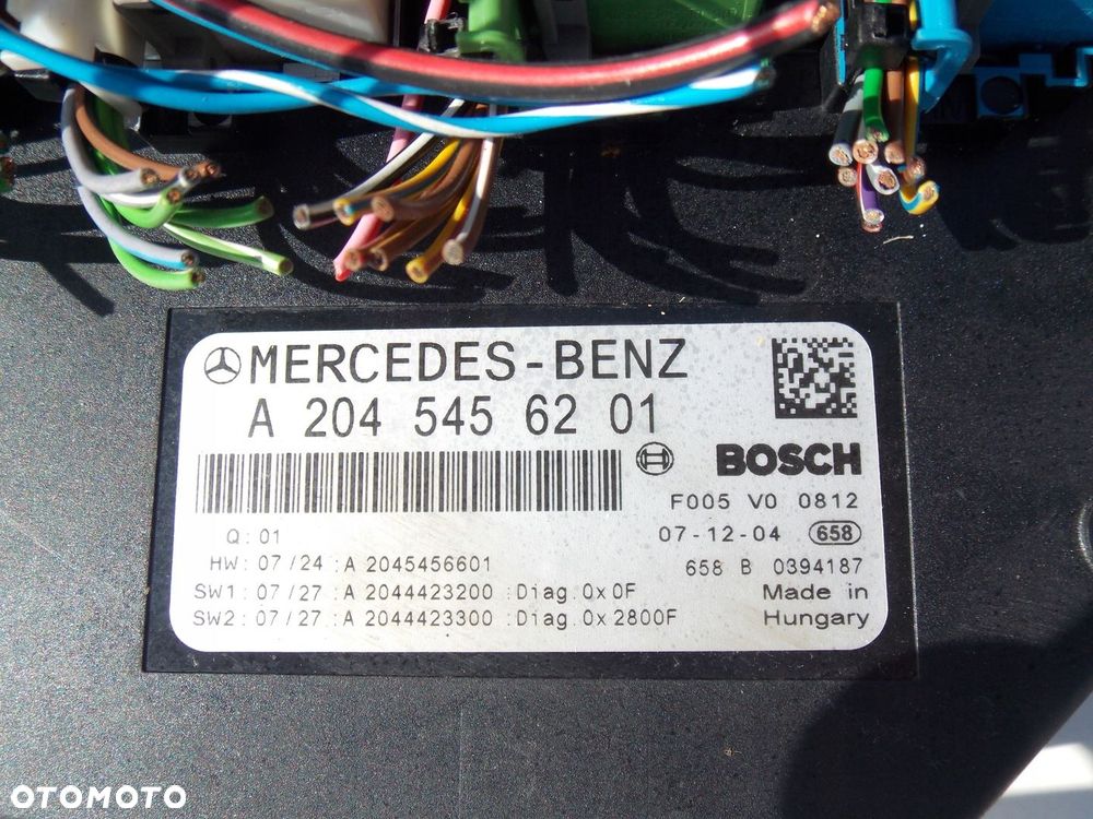 skrzynka bezpiecznikó moduł sterownik sam mercedes w204 2.2 cdi a2045456201 - 2