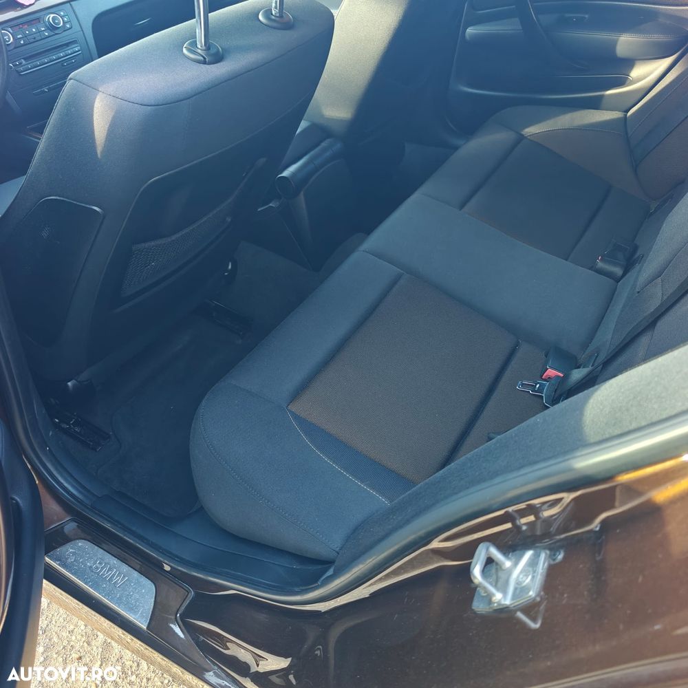 BMW Seria 1 - 12