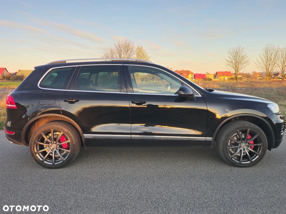 Volkswagen Touareg 3.0 V6 TDI BMT - 3