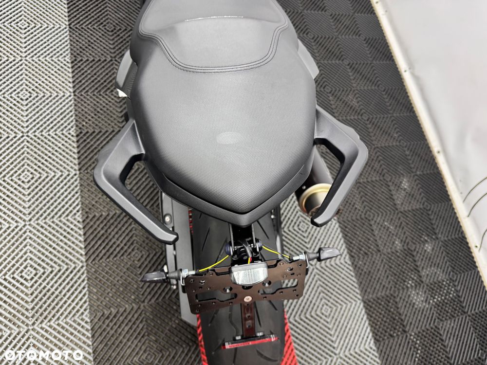 BMW R - 22