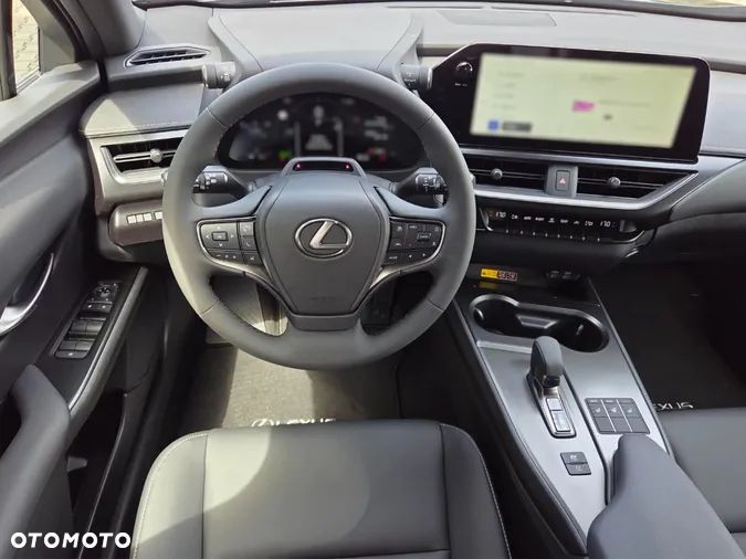 Lexus UX 300h F Sport - 5