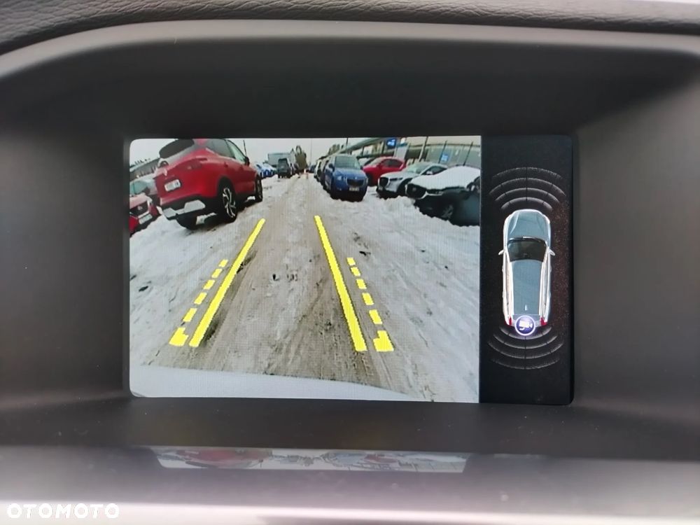 Volvo V60 Cross Country D3 Drive-E Momentum - 13