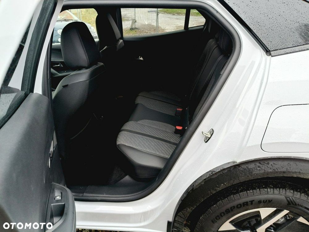 Peugeot 2008 - 22