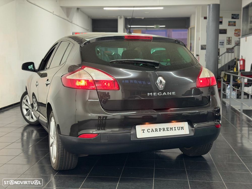 Renault Mégane 1.5 dCi Dynamique - 6