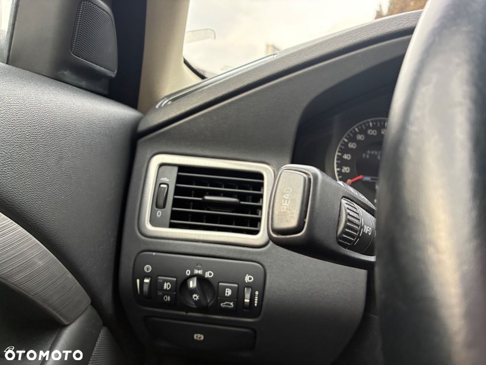 Volvo S80 2.4D Kinetic - 21