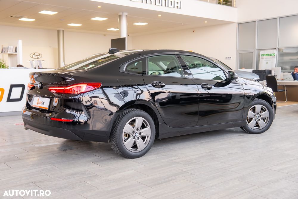 BMW Seria 2 218i Luxury Line - 11