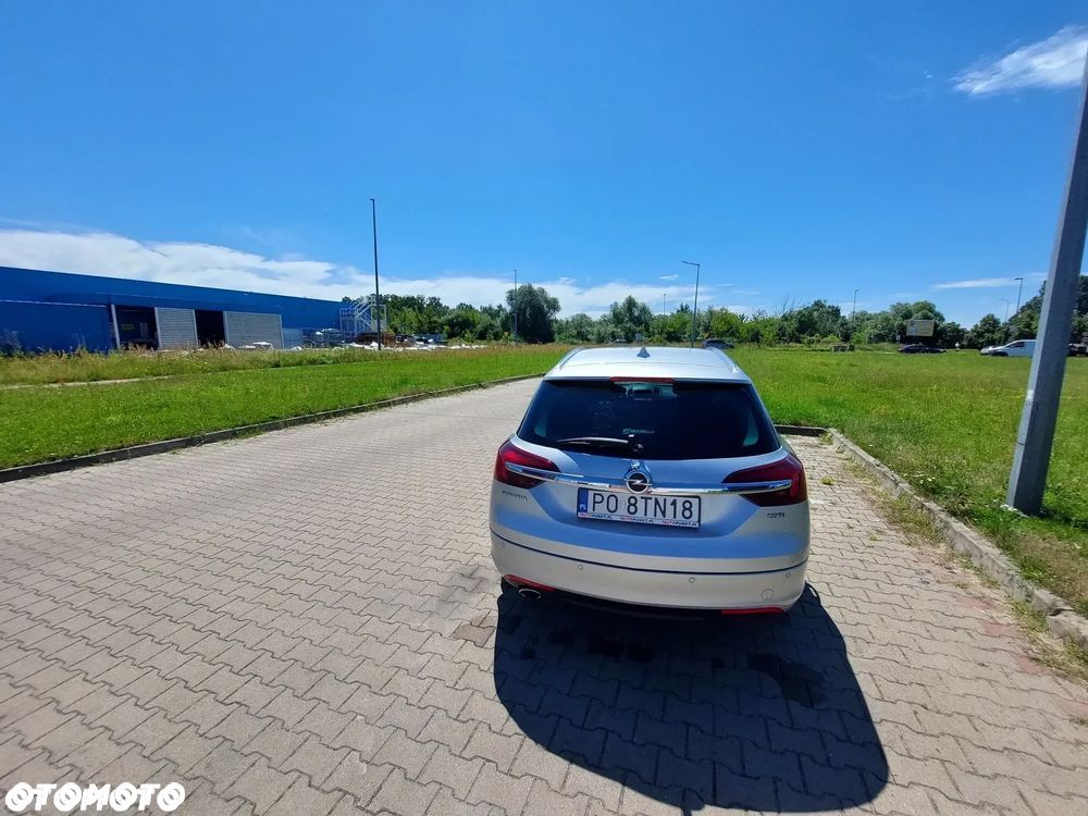 Opel Insignia 2.0 CDTI 4x4 Sports Tourer - 9